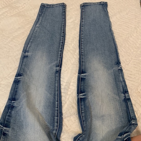 Elite Jeans Pullon with Elastic Waist. NWOT. Acid Washed in Size 5/6. - Picture 6 of 6
